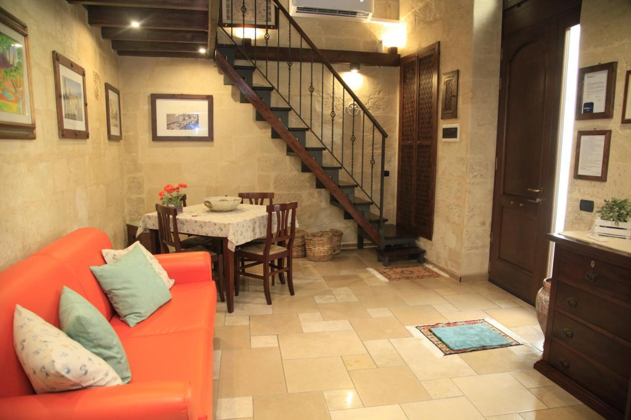 Dimora Dei Figuli Hotel Lecce Bagian luar foto