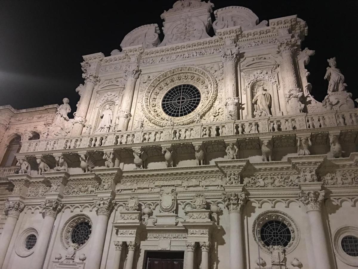 Dimora Dei Figuli Hotel Lecce Bagian luar foto