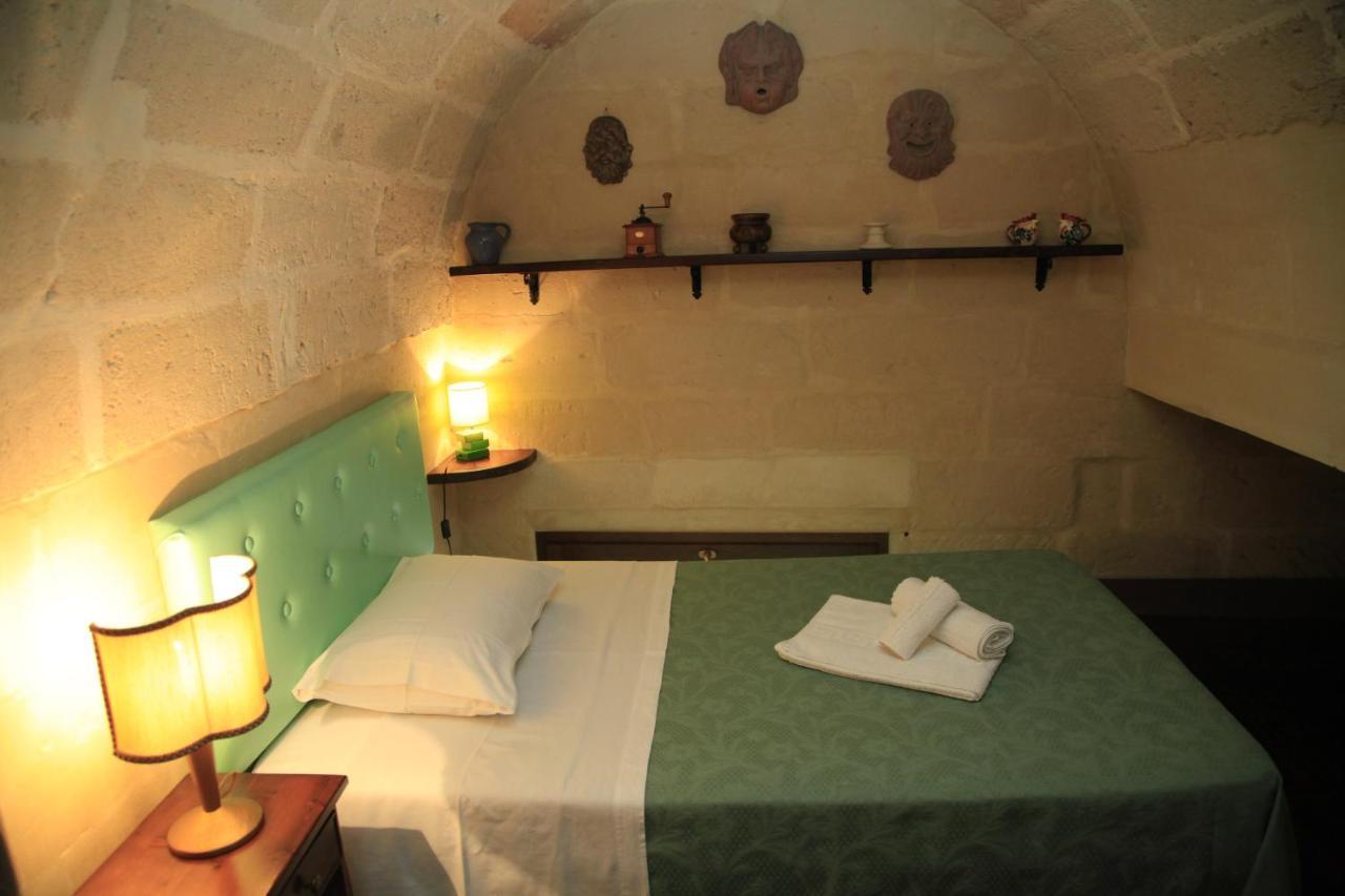 Dimora Dei Figuli Hotel Lecce Ruang foto