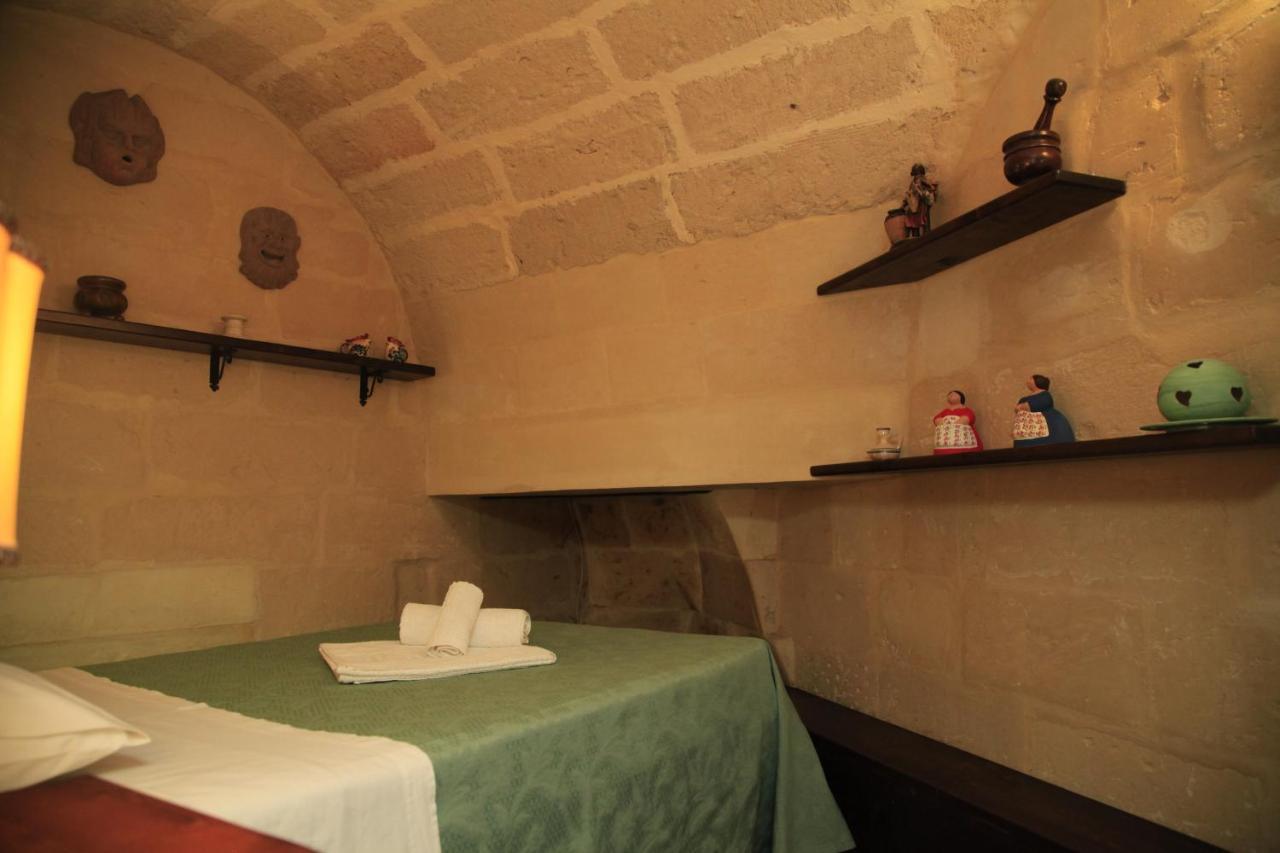 Dimora Dei Figuli Hotel Lecce Ruang foto